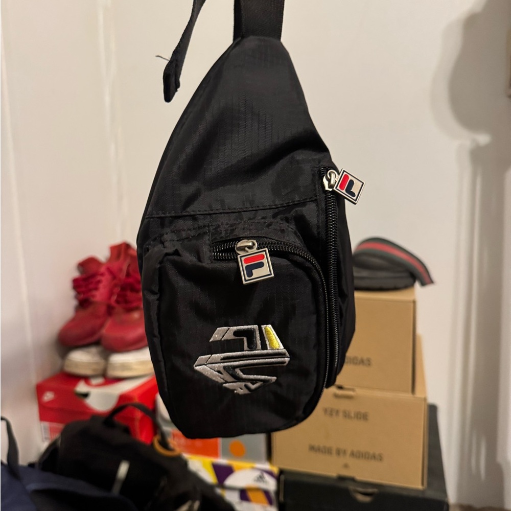 Fila Black Belt Bag Sleek Durable Design